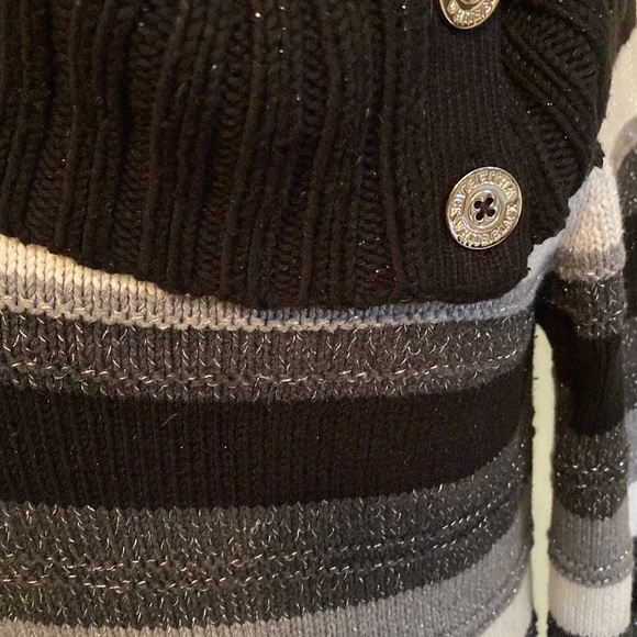 WHBM sweater - Picture 4 of 11